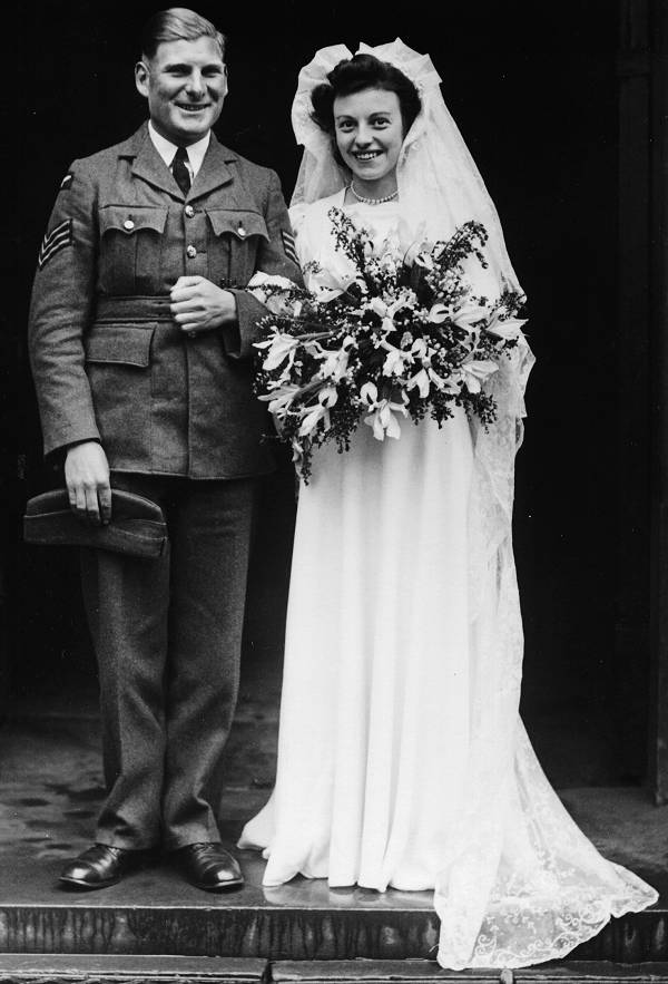 Wedding of Albert and Freda Cushman, 5th May 1945, St John the Baptist Church, Leicester.